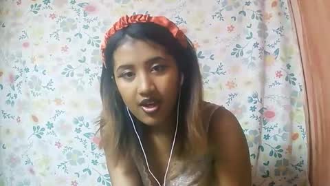 Snapshot of liana9794 chatting on 7, 6, 2026 Liana9794 online show from 7, 6, 2026