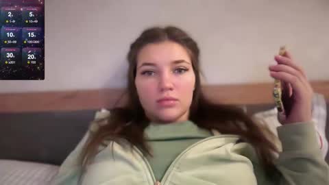 Snapshot of liana_8 chatting on 3, 12, 2025 liana_8 online show from 3, 12, 2025