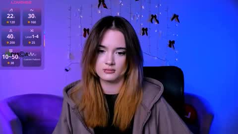 Little Liana  online show from 3, 2, 2026