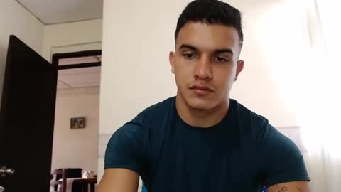 Liamstonne online show from 6, 4, 2026