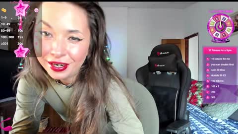 LiaQuinn online show from 21, 1, 2025