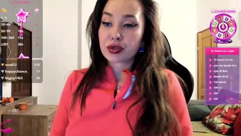 LiaQuinn online show from 21, 2, 2025