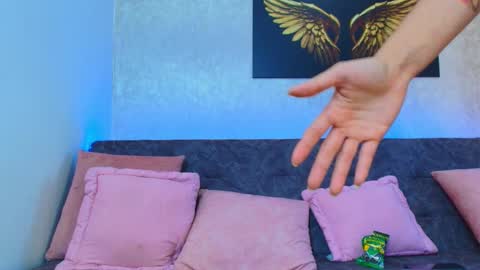 liaross online show from 17, 2, 2025