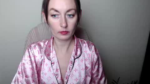 Lia online show from 23, 2, 2026