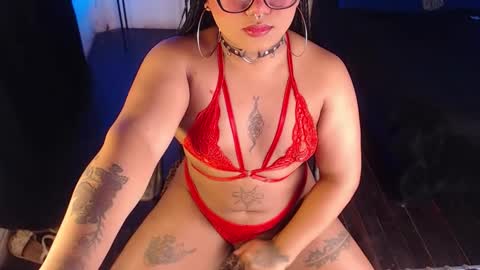 Snapshot of liascarlett chatting on 17, 11, 2025 LiaScarlett online show from 17, 11, 2025