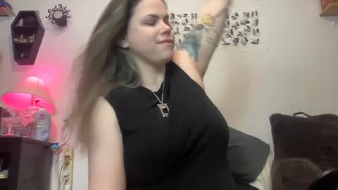 Libby Deetz online show from 19, 2, 2025
