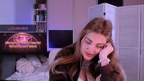 libra_mia online show from 22, 12, 2025