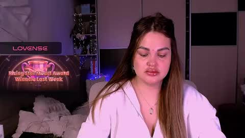 libra_mia online show from 3, 5, 2026