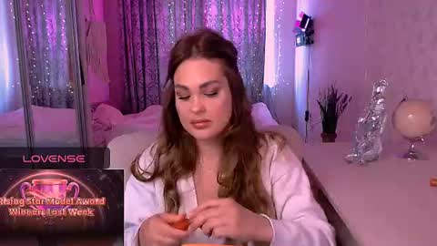 libra_mia online show from 3, 7, 2026
