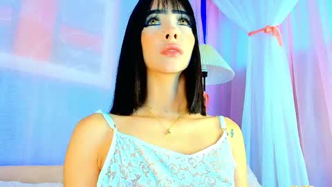 Valentina Hall online show from 29, 4, 2026