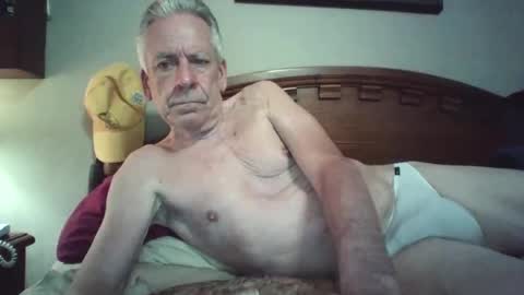 Snapshot of lickmysnowballs chatting on 10, 5, 2026 lickmysnowballs online show from 10, 5, 2026