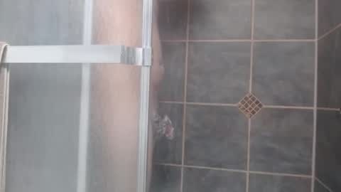 Snapshot of lickurlipz1 chatting on 20, 11, 2025 lickurlipz1 online show from 20, 11, 2025