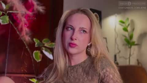 Snapshot of lierie chatting on 29, 3, 2026 its my birthday today so im offline but id be so happy if you felt like sending me a birthday love while im away online show from 29, 3, 2026