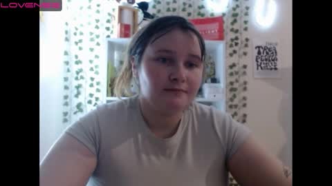 light_lunaa online show from 13, 1, 2025