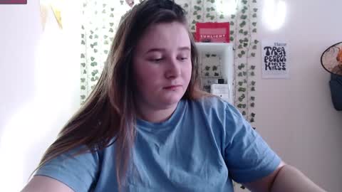 light_lunaa online show from 22, 1, 2025