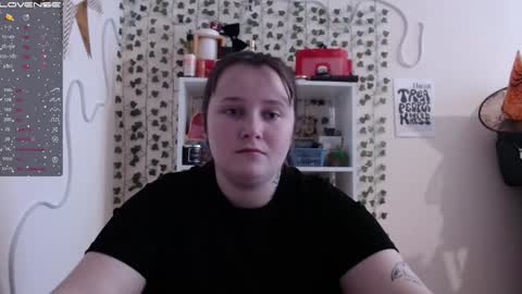 light_lunaa online show from 4, 2, 2025