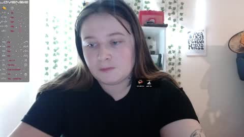 light_lunaa online show from 6, 2, 2025