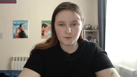 light_lunaa online show from 2, 3, 2025