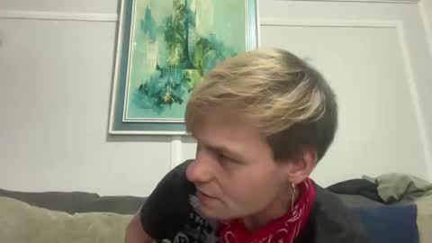 lighteye12489275 online show from 13, 3, 2026