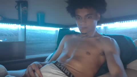 lightskinwithgirth online show from 1, 5, 2026