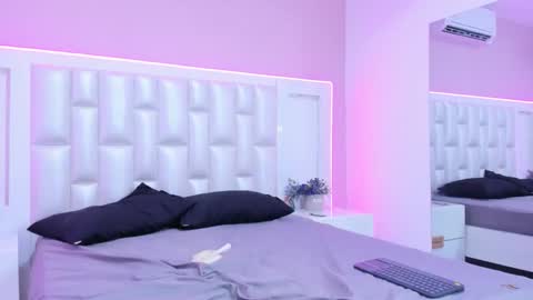 Lia  online show from 18, 4, 2026