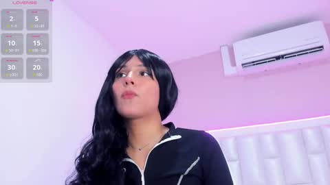 Lia  online show from 22, 4, 2026