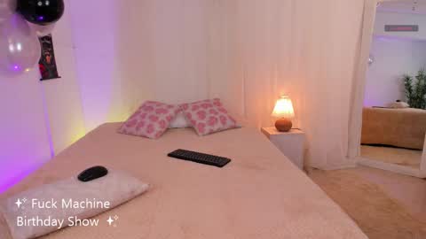 Lia Sweet online show from 1, 10, 2025