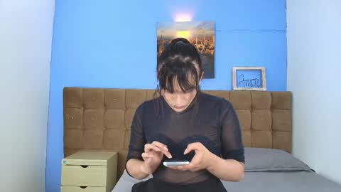 Liiaa Sweett  online show from 22, 5, 2026