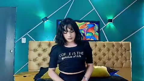 Liiaa Sweett  online show from 23, 6, 2026