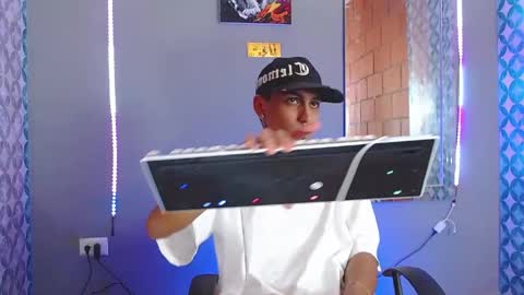 Daniel online show from 17, 4, 2026