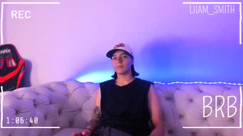 liiam_smith_ online show from 10, 1, 2025