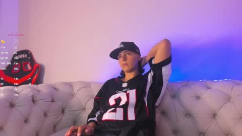 liiam_smith_ online show from 11, 1, 2025