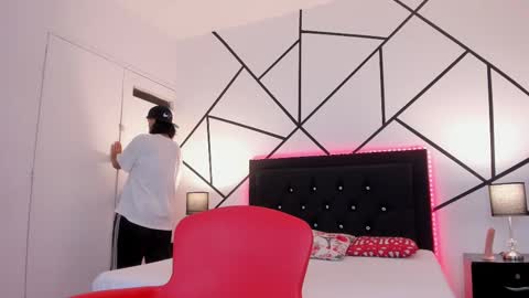 liiam_smith_ online show from 22, 1, 2025