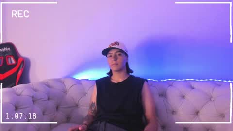 liiam_smith_ online show from 4, 2, 2025