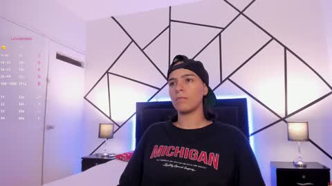 liiam_smith_ online show from 12, 2, 2025