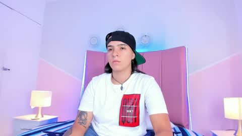 liiam_smith_ online show from 27, 9, 2025