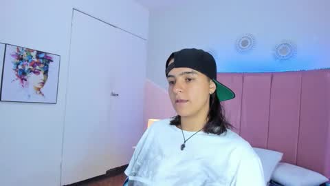 liiam_smith_ online show from 14, 11, 2025