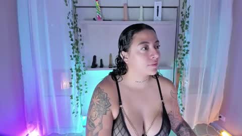         online show from 29, 11, 2025