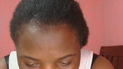 Snapshot of liilcutiee chatting on 29, 10, 2025 Lily online show from 29, 10, 2025