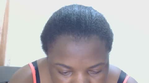 Snapshot of liilcutiee chatting on 15, 1, 2026 Lily online show from 15, 1, 2026