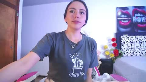Snapshot of lika_little3 chatting on 1, 5, 2026 Liika online show from 1, 5, 2026