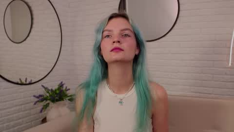 lika_sky online show from 5, 10, 2025