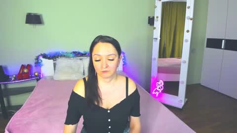 Snapshot of likaa_likaa chatting on 12, 12, 2024 Lika online show from 12, 12, 2024