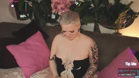 likaaberry online show from 18, 10, 2025