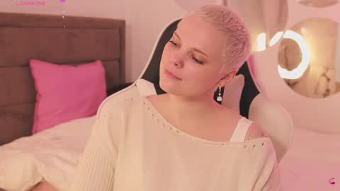 Snapshot of likaaberry chatting on 5, 2, 2026 likaaberry online show from 5, 2, 2026