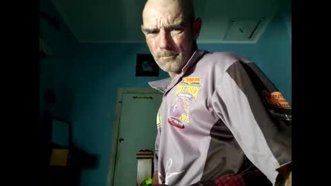 liketowatch1234529419 online show from 18, 4, 2026