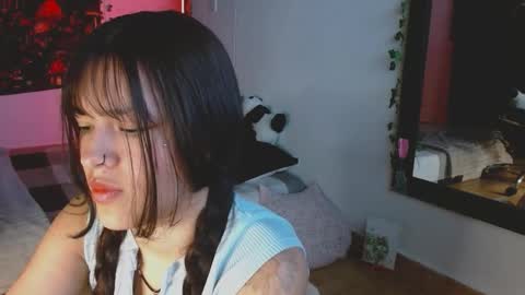 Snapshot of lil_angel7 chatting on 24, 2, 2026 lil angel7 online show from 24, 2, 2026