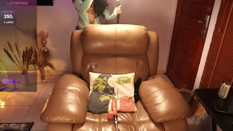 Miss K online show from 20, 4, 2026