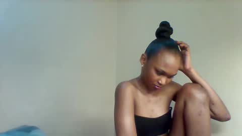 Lil miss online show from 4, 11, 2025