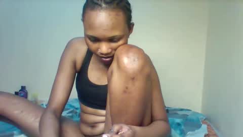 Lil miss online show from 23, 11, 2025